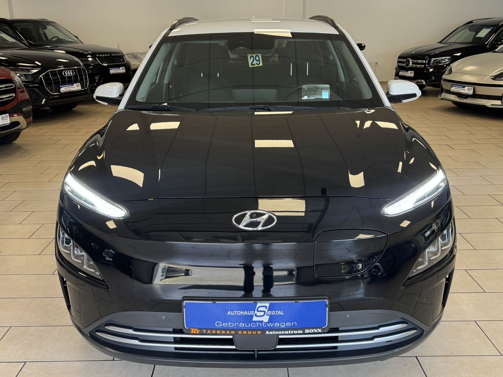 Hyundai Kona Trend*HUD*CarPlay*R-Cam*LED*SHZ*ACC*Navi*1H imagem 2