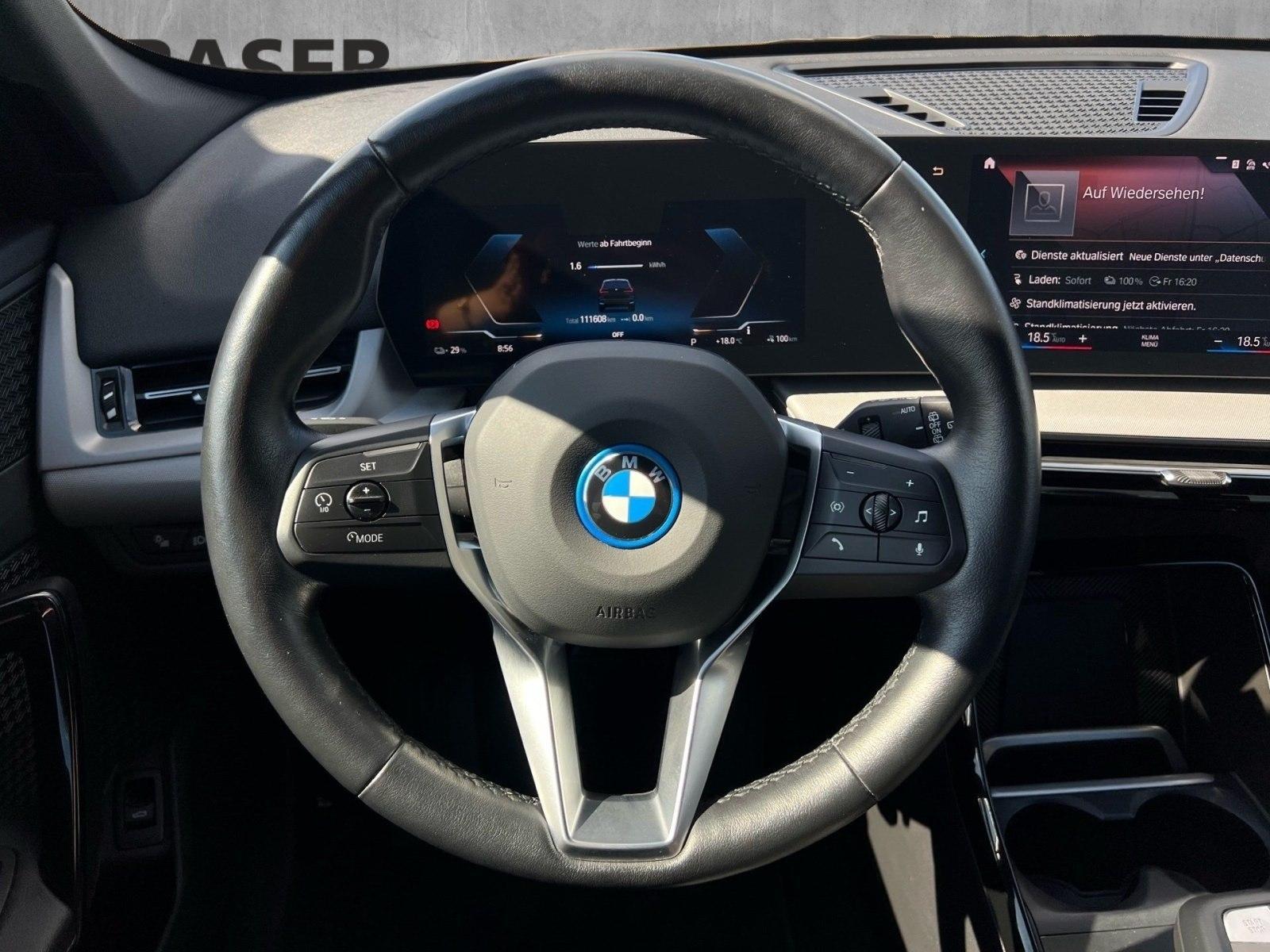 BMW iX1 xDrive30 DAB LED Komfortzg. Shz BATTERIE 100, миниатюра 11