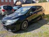 Toyota Avensis Touring Sports Business Edition*SCHECK* - gebrauchte Toyota Avensis aus dem Jahr 2016