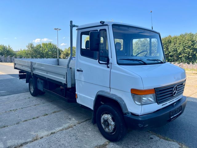 Mercedes-Benz Vario 615D/4250 1.Hand Pritsche 5m 92Tkm