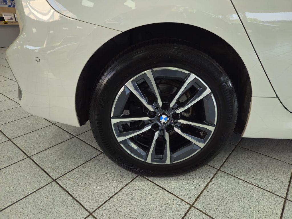 BMW 218 Active Tourer M Sport*LED*PANO*KEYL*ACC*TOTW