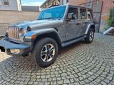 Jeep Wrangler 2.0 T-GDi Unlimited Sahara Automati... - silberne Jeep Wrangler