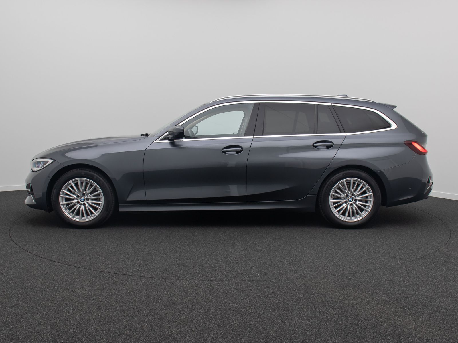 Fahrzeugabbildung BMW 320d xD Luxury Line ACC DAB Laser Kamera Memory