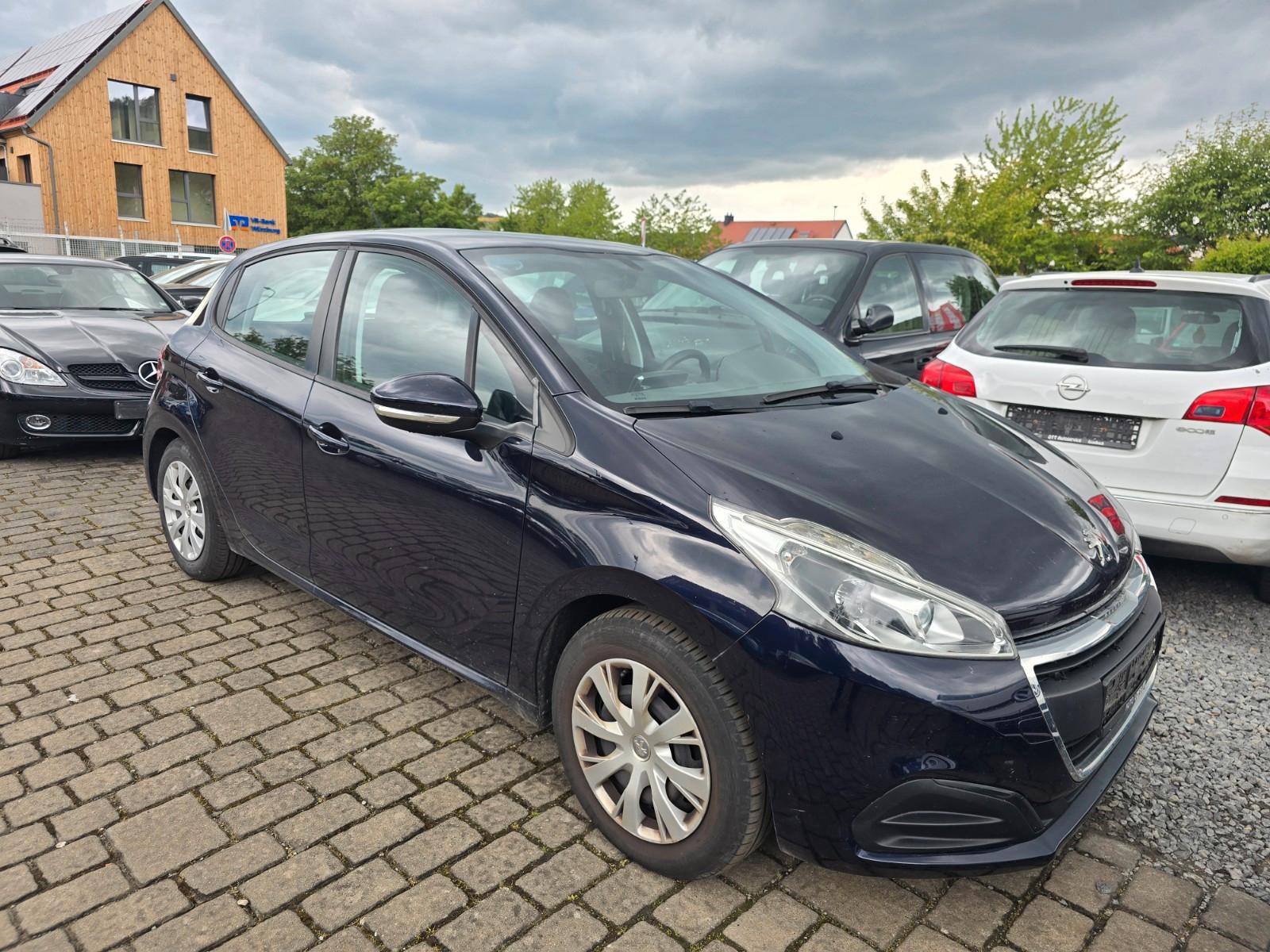 Peugeot 208 1.2 Top Klima Eu6 Zahnriemen+Service Neu