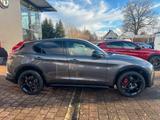 Alfa Romeo Stelvio VELOCE 2.0  280PS Q4 NAVI LED LEDER KAME - Alfa Romeo Stelvio mit Benzin-Antrieb: Automatik
