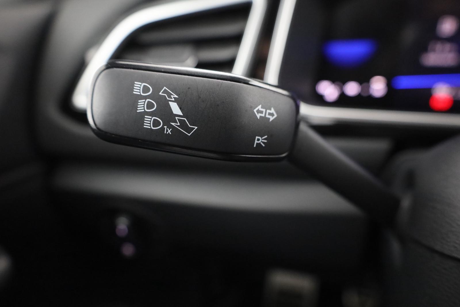Volkswagen T-Roc 1.0 TSI R-Line LED ACC Virtual Cockpit PDC, миниатюра 19