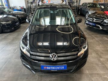 Volkswagen Tiguan *NAV*TEMPO*2-ZONEN*SitzHZ*PCD*TÜV 527*