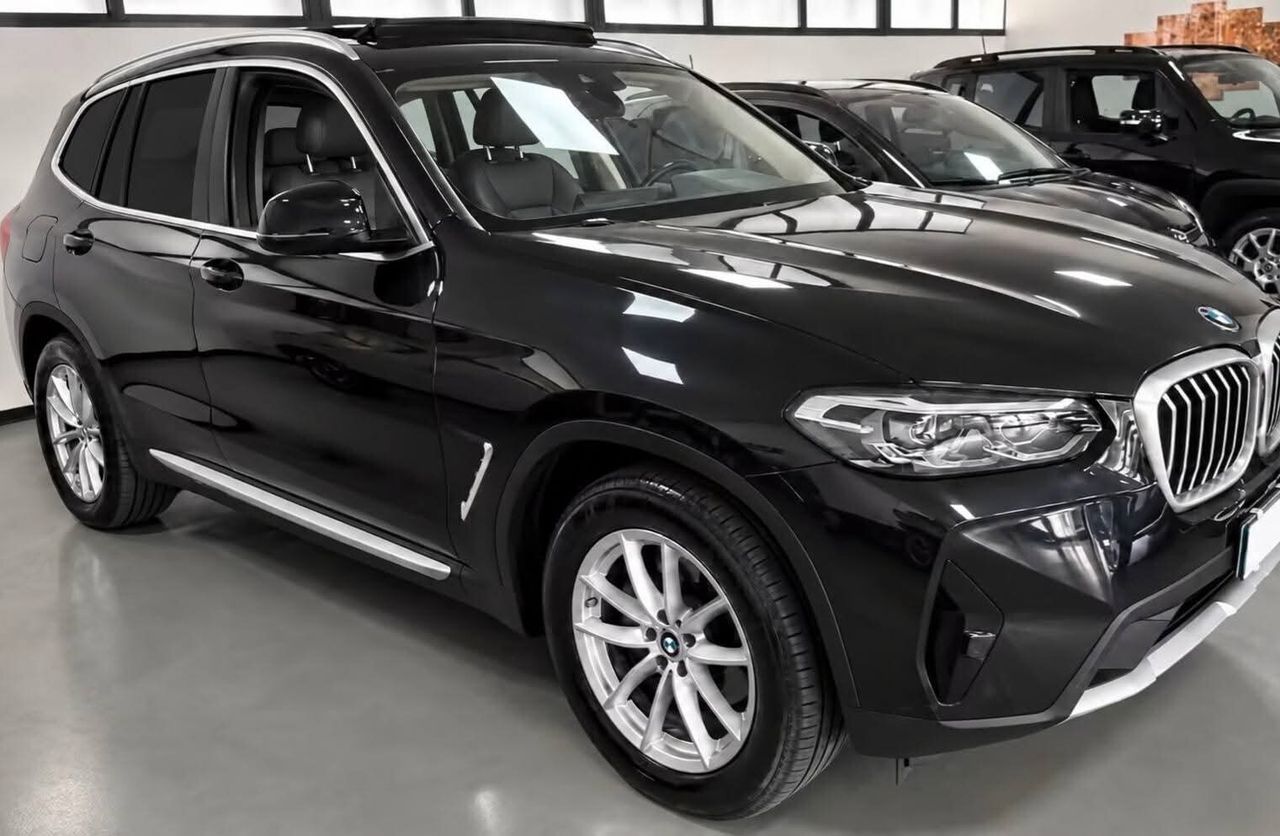 BMW Bmw X3 xDrive20d 48V 4x4 con tetto panoramico imagem 3