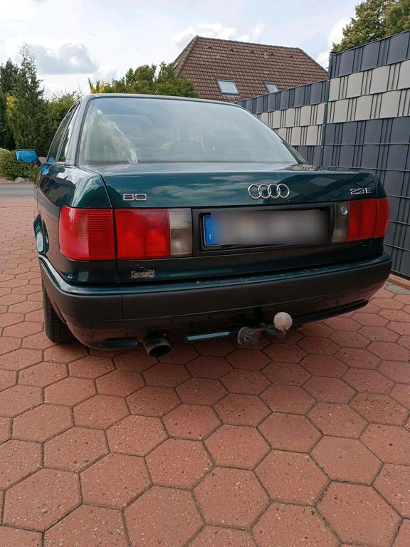 Audi 80