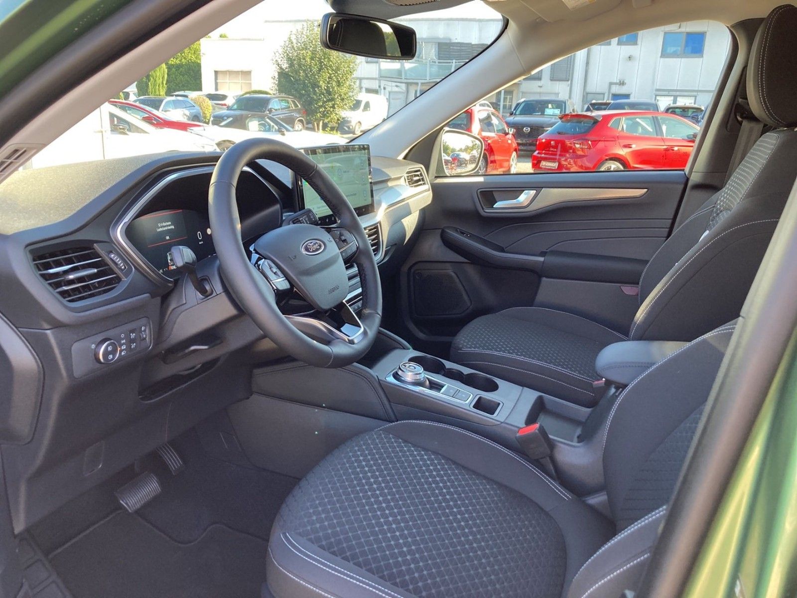 FORD Kuga Titanium 1.5 Ecoboost AUTOMATIK / LED / NAV - Image 7