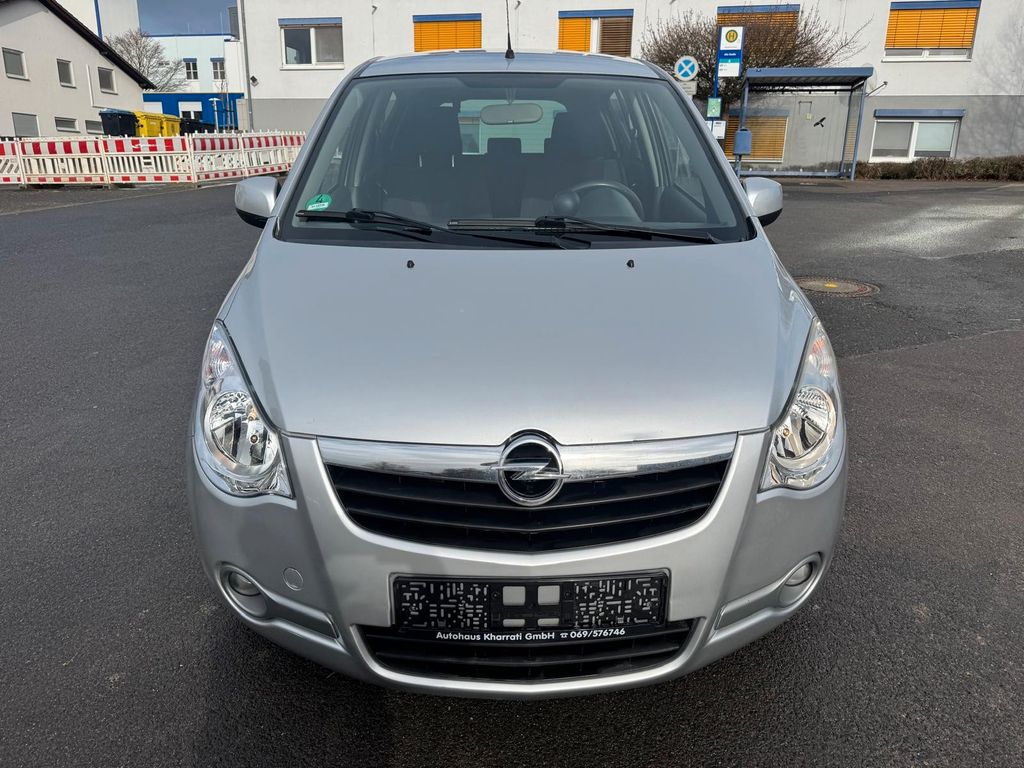 Opel Agila