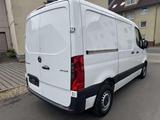 Mercedes-Benz Sprinter 211/214 CDI WORKER FWD L1/Scheckheft/Kl - Mercedes-Benz W211 CDI