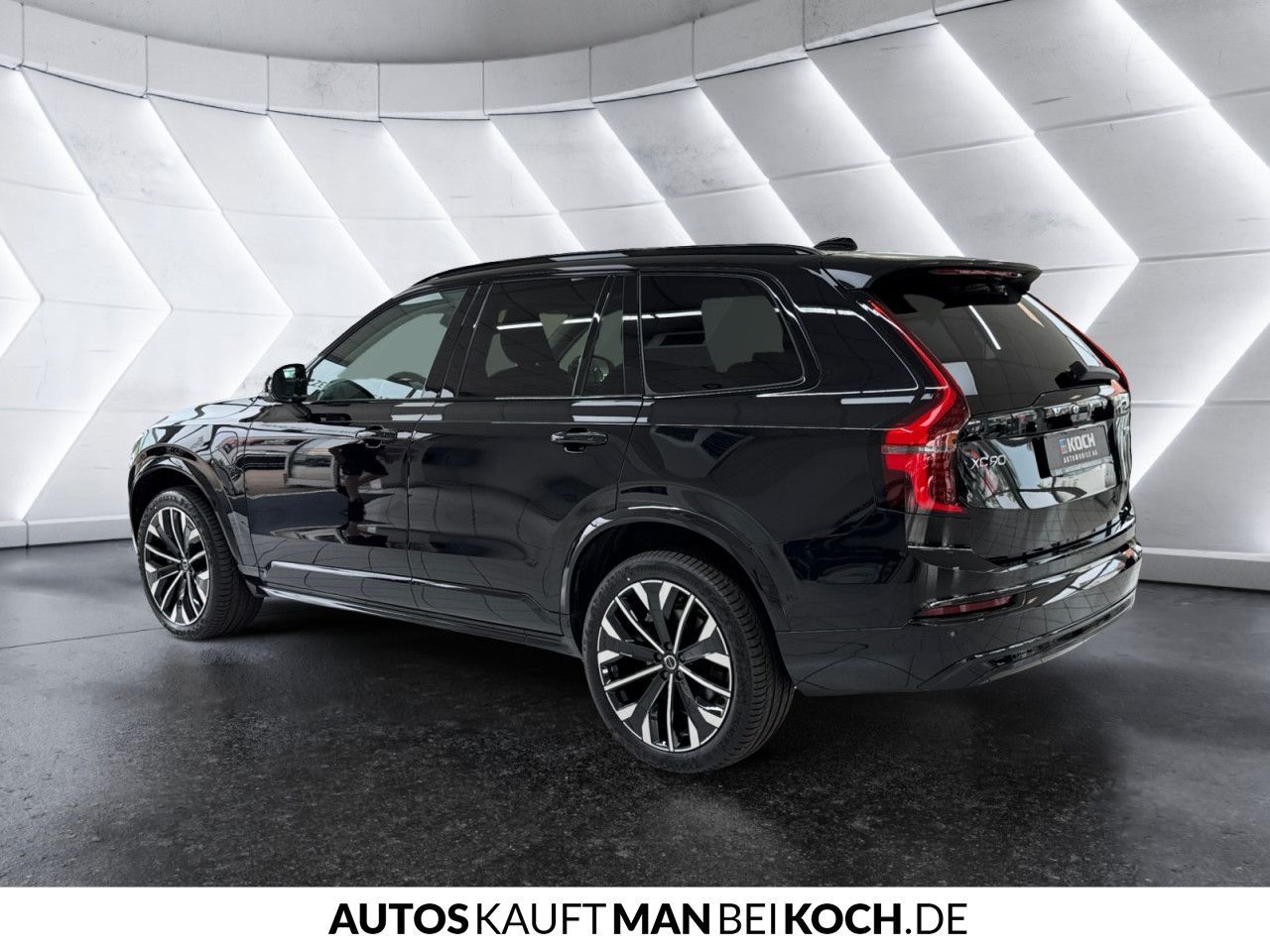 Volvo XC90 T8 AWD Plus Dark HUD 360° BLIS ACC H&K uvm foto 4