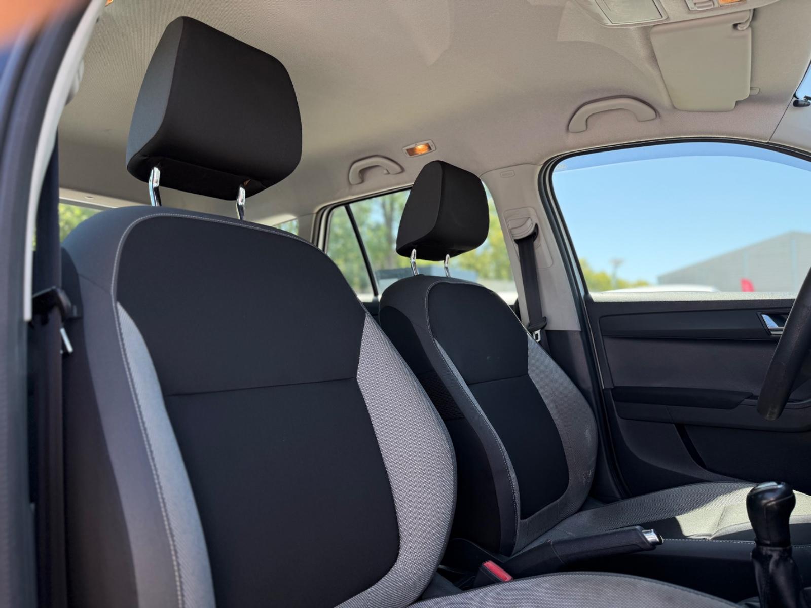 Skoda Fabia 2015 — photo 28