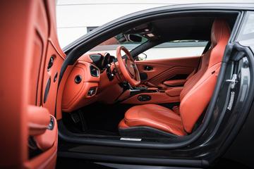 2022 Aston Martin V12 VANTAGE — миниатюра 23