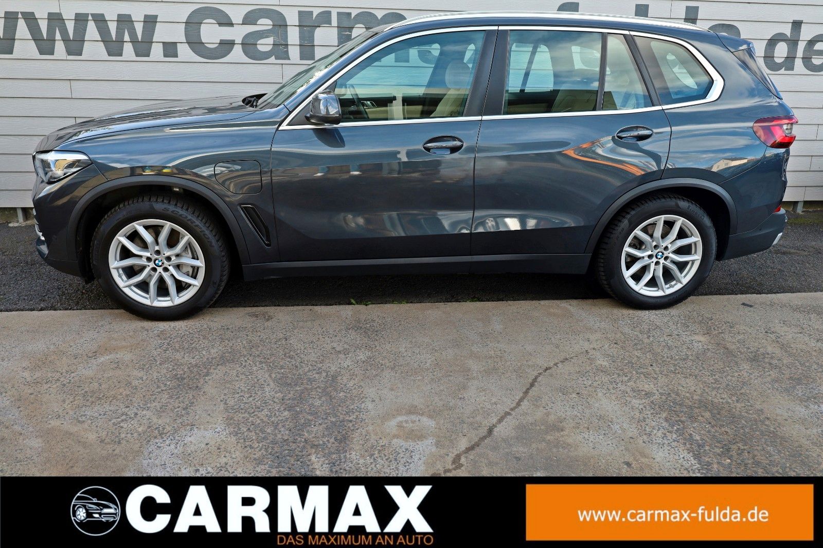 Fahrzeugabbildung BMW X5 xDrive 45e Leder,Navi,LED,Kamera,Kamera,ACC