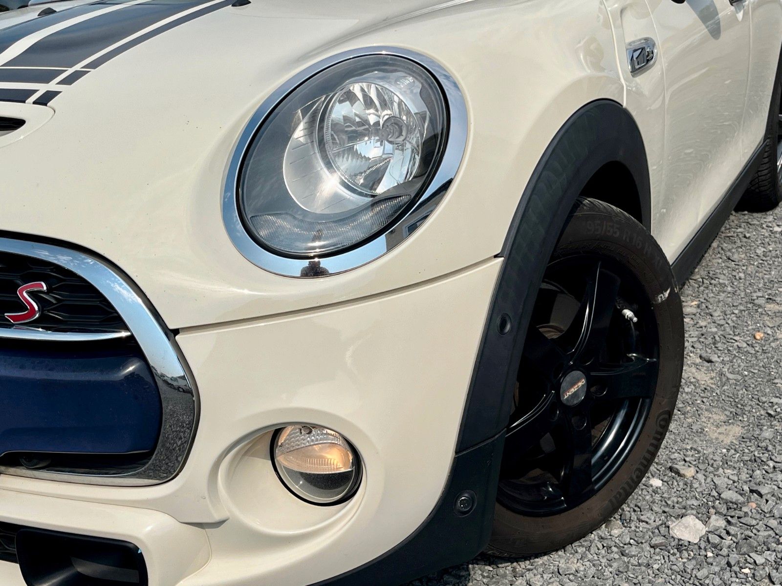 Fahrzeugabbildung MINI Cooper SD Aut. JCW Lenkrad PDC Kamera SPORTSITZE