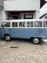 Volkswagen T2 - Volkswagen T2 mit Benzin-Antrieb