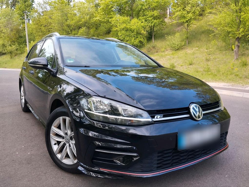 Image of Volkswagen Golf