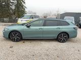 Volkswagen Passat R-Line eHybrid /Harman Kardon/ Matrix/Pan - Volkswagen Passat: Grün