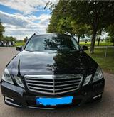 Mercedes-Benz E 300 CDI T BlueEFFICIENCY AVANTGARDE AVANTGARDE - Mercedes-Benz E 300 in Freiburg