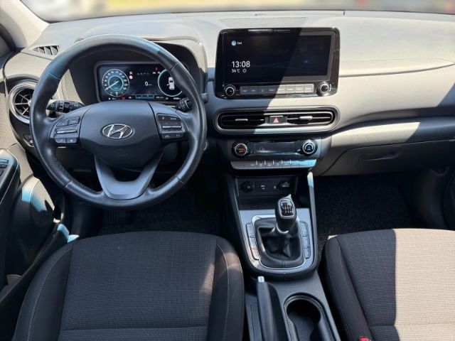 Fahrzeugabbildung Hyundai KONA 1.0 Trend 2WD +KLIMA+NAVI+PDC+SHZ+RFK+UVM+