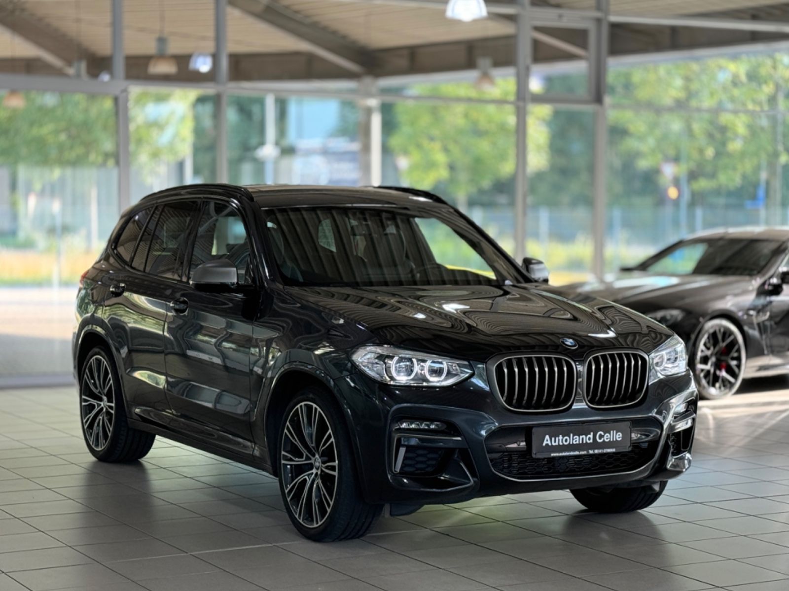 Fahrzeugabbildung BMW X3 M40i Panorama Kamera HUD DAB H/K Komfort 21"