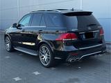 Mercedes-Benz GLE 63AMG S PERFO PANO DISTRO+ MASSAGE VOLL! - Mercedes-Benz GLE 63 AMG von privat