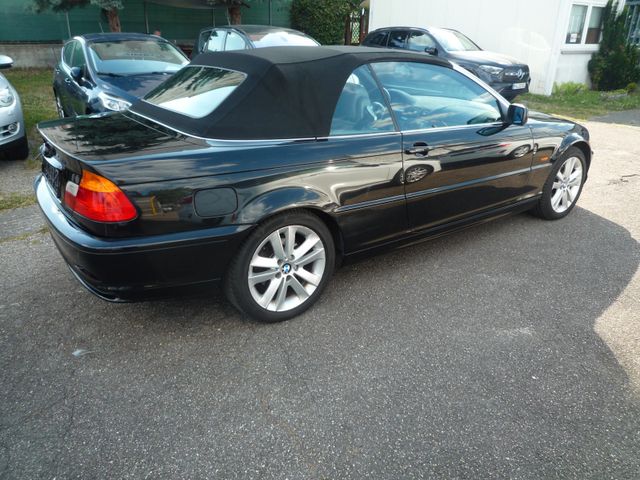 BMW 320- 3 Cabrio 320 Ci Navi-TV,Neu Verdeck,Leder..