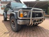 Nissan Patrol GR Y 60  A - 2,8 TD - Nissan Patrol mit Diesel-Antrieb: 2.8
