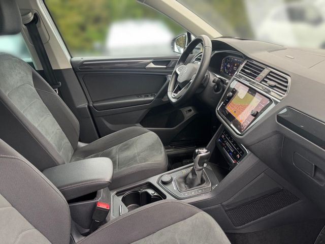 Tiguan Elegance 2.0 TDI 4Motion DSG IQ Light Nav