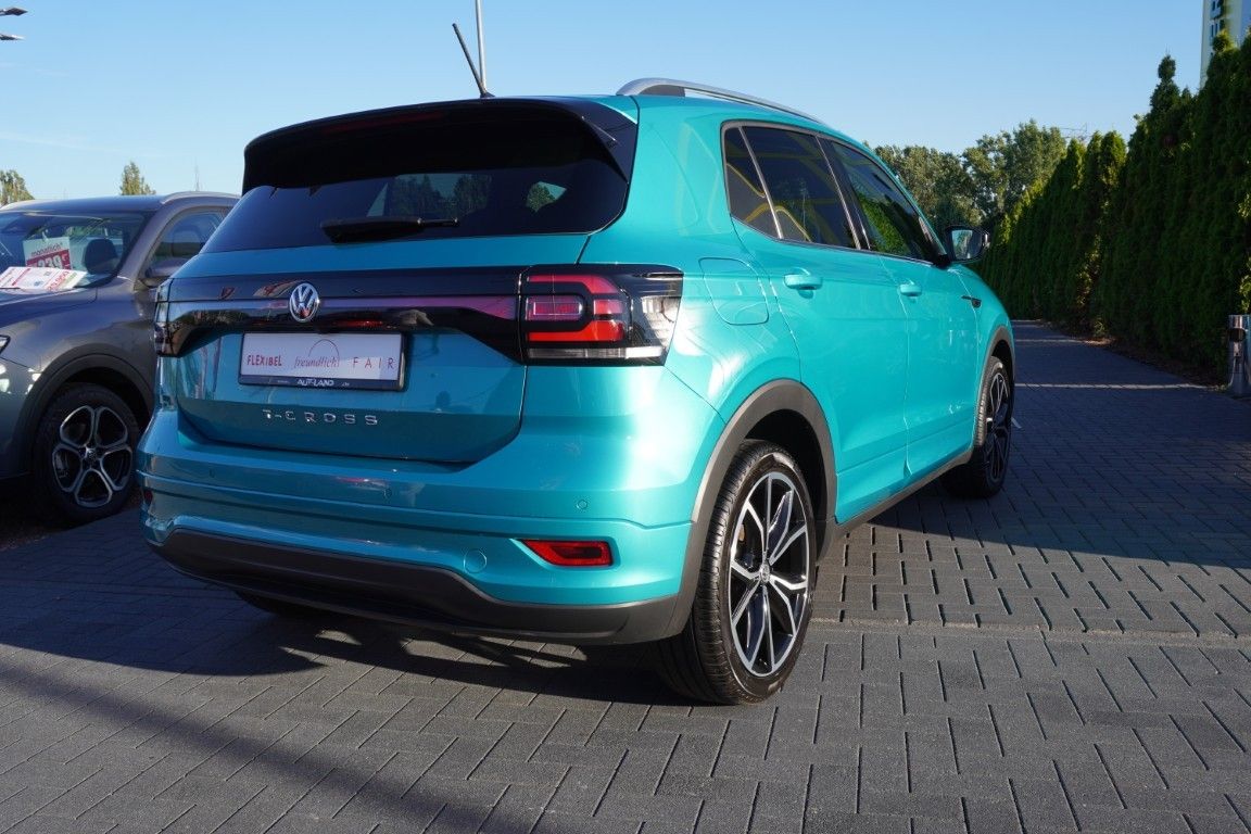 Volkswagen T-Cross 1.0 R-Line DSG LED Navi Totwinkel Kamera foto 5