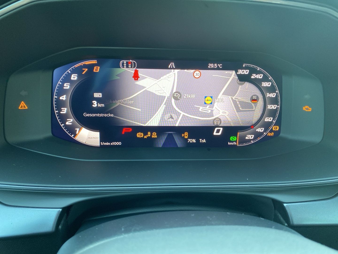 Fahrzeugabbildung CUPRA Leon Sportstourer 4Drive VZ*NAVI*MATRIX-LED*SHZ*