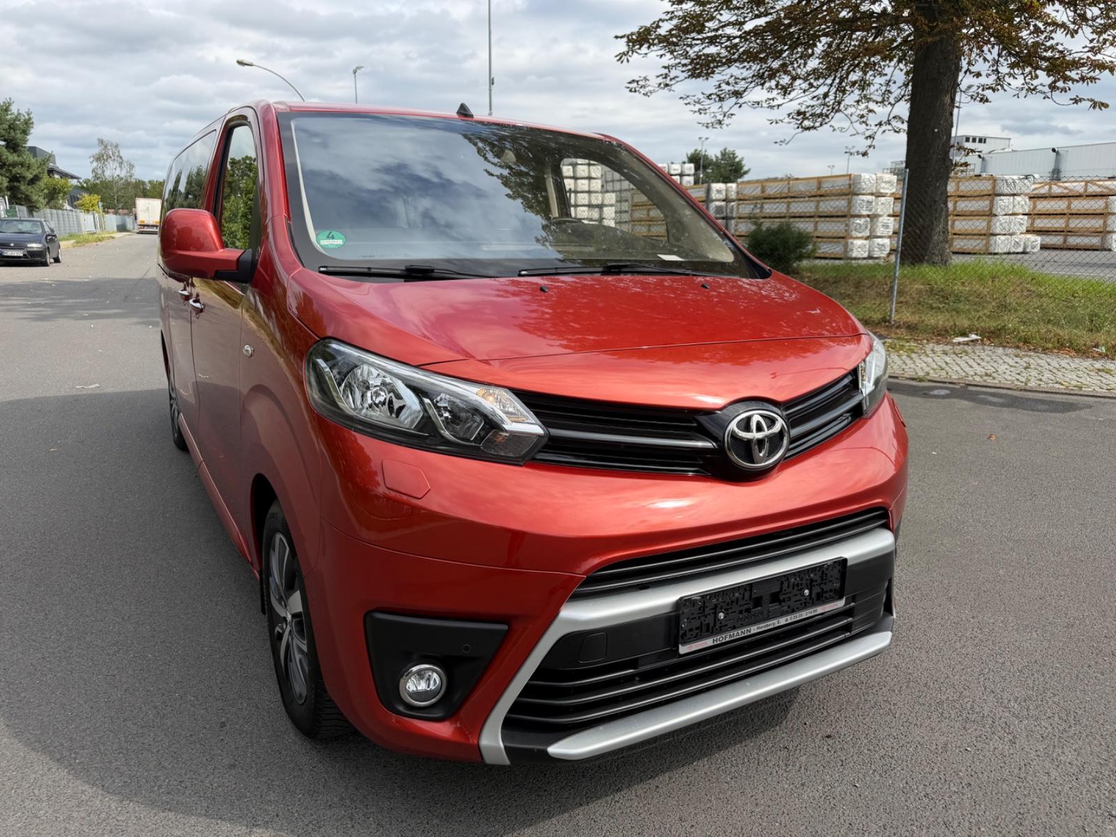 Toyota Proace Verso L2 Team Deutschland*8 Sitze*LANG