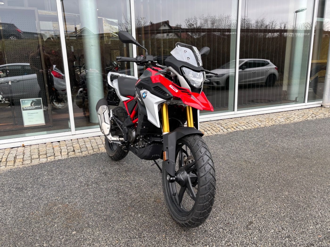 Fahrzeugabbildung BMW G 310 GS Style Rallye