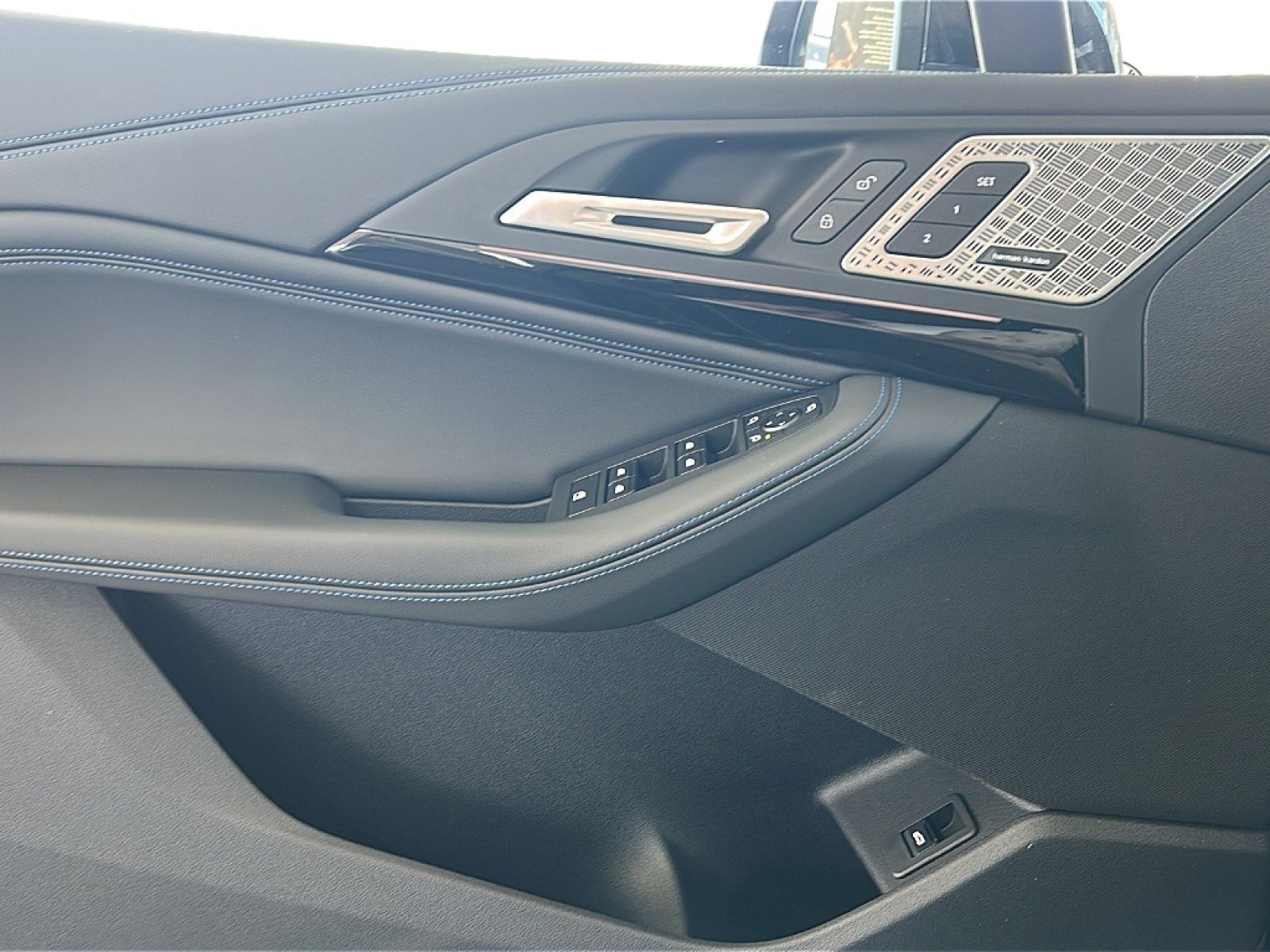 BMW 223 Active Tourer - Bild 16