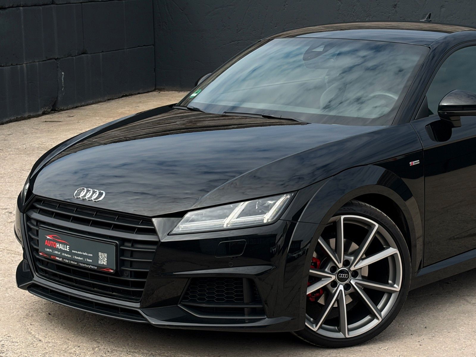 Fahrzeugabbildung Audi TT Coupe 1.8 TFSI S Line B&O CAM Tempomat Leder