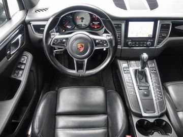 Porsche Macan - 6