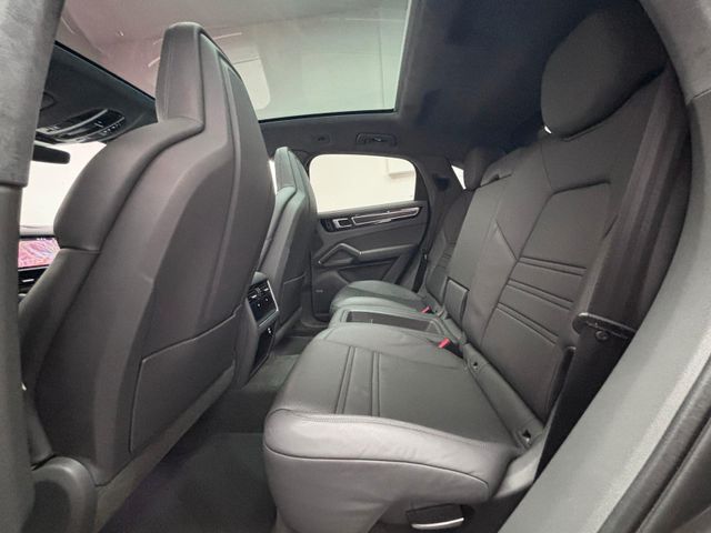 Porsche Cayenne*Coupe*GTS*Pano*Chrono*Bose*Head-Up*SAGA*