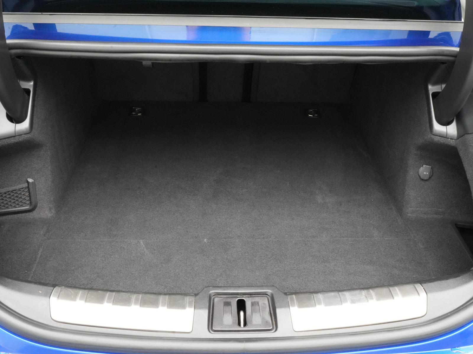Audi e-tron GT PANO MATRIX ACC CARBON NAVI B&O 360°