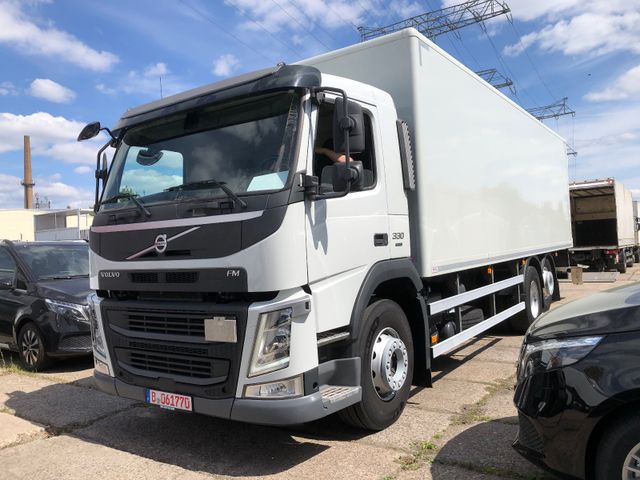 Volvo FM 330, 6x2, 2 t Lbw., Lift lenkachse, 15 t Nutz