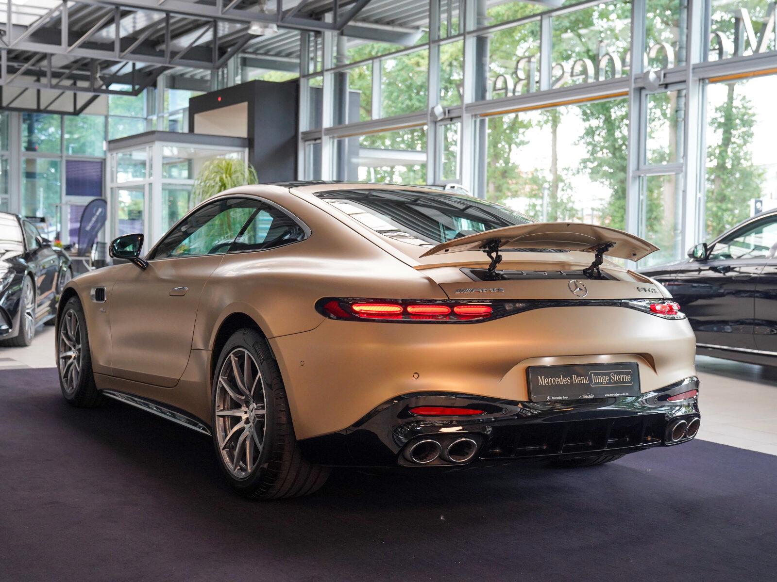 Mercedes-Benz AMG GT 43 kalaharigold MATTLACK Performance Sitz