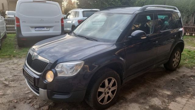 Skoda Yeti 2,0tdi klimaautomatik, Anhänger...