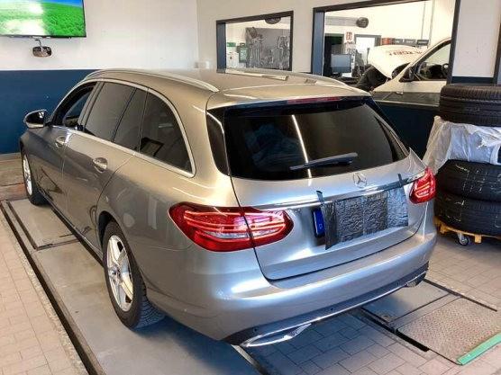 Mercedes-Benz C 220 d/LED/AHK/R-KAMERA/SHZ/NAVI/TEMPOMAT