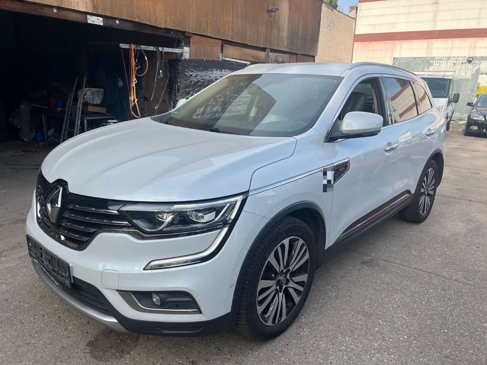 RENAULT Koleos
