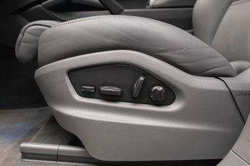 Porsche Cayenne - 12