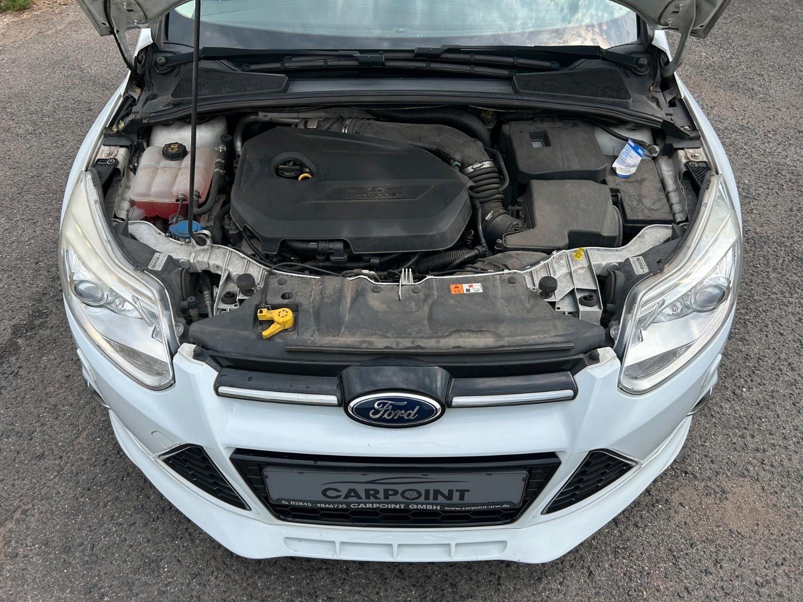 Ford Focus 2013 — photo 42