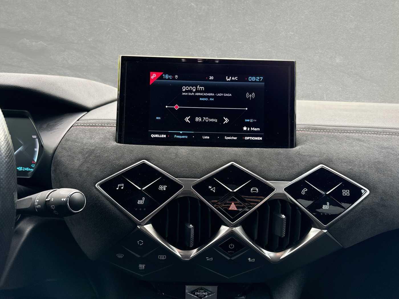 DS Automobiles DS3 E-TENSE Crossback PERFORMANCE LINE