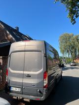 Ford Transit mit Hebebühne - Hebebühne