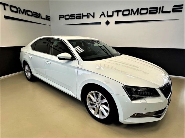 Skoda Superb 1.6 TDI Style ACC Navi Xenon